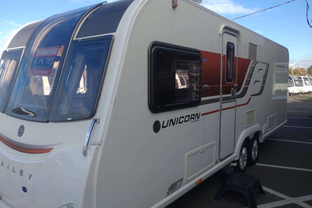 2015 Bailey Unicorn Cartagena Front/Side