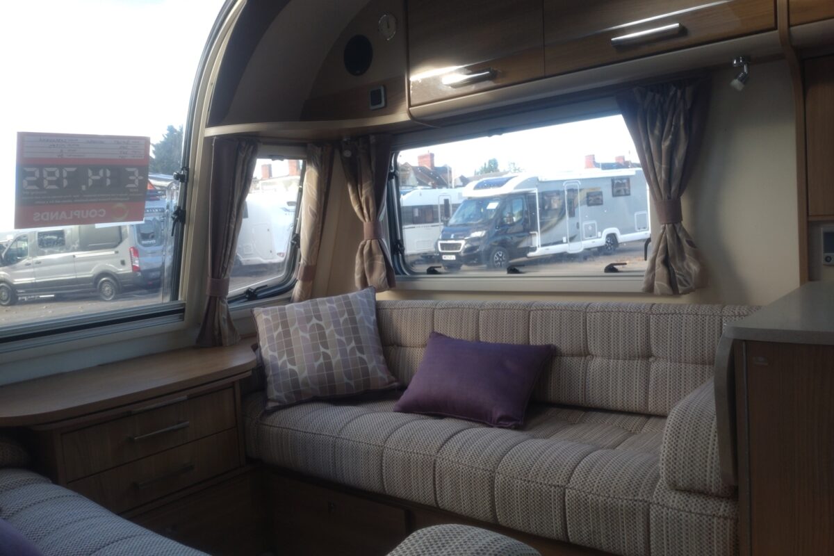 2015 Bailey Unicorn Cartagena Interior