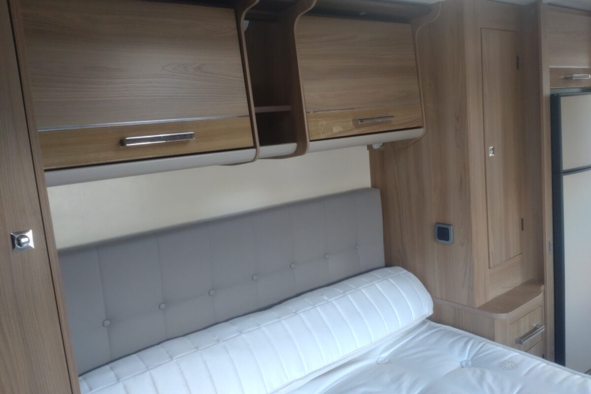 2015 Bailey Unicorn Cartagena Interior