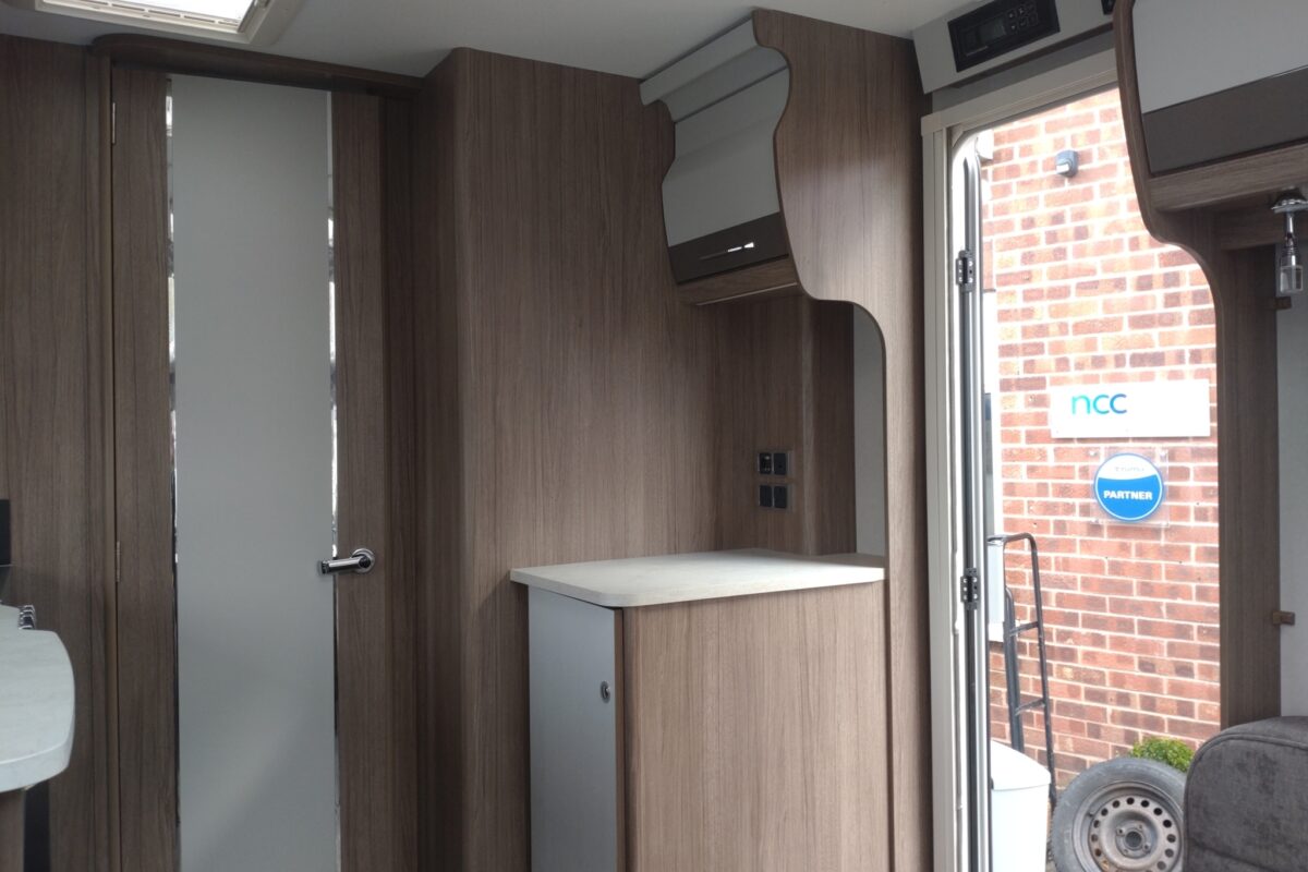 2026 Coachman Vip 565 interior