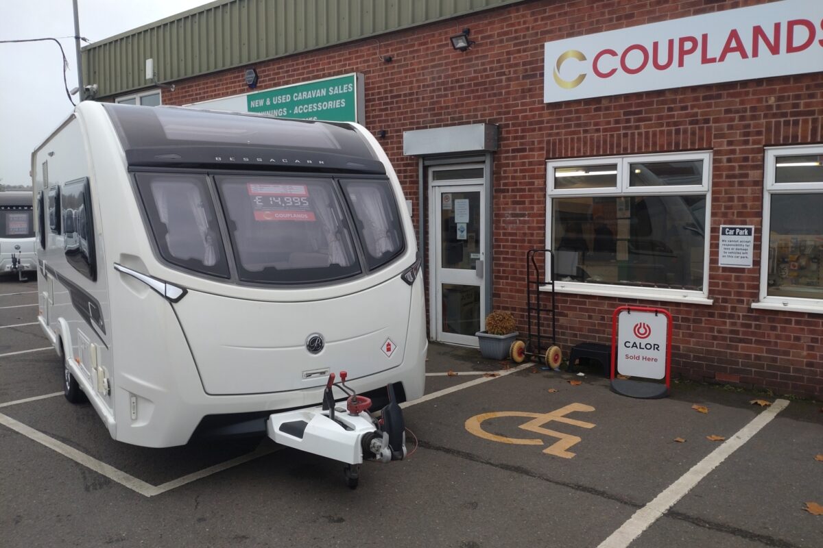 2017 Bessacarr Cameo 495 exterior