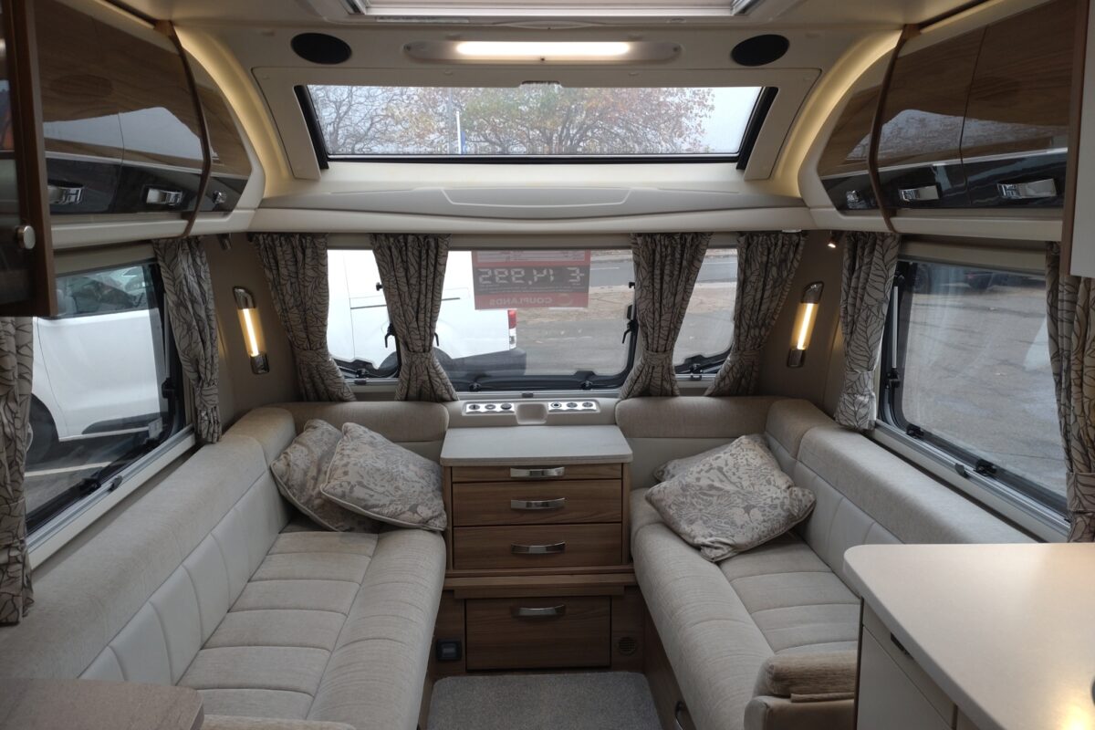 2017 Bessacarr Cameo 495 interior