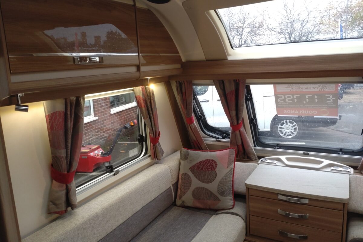 2018 Swift Challenger 560 Interior