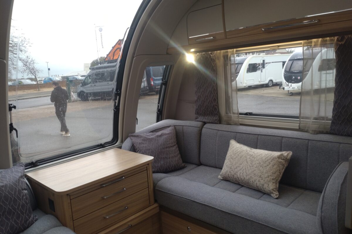 2023 Bailey Unicorn Vigo interior