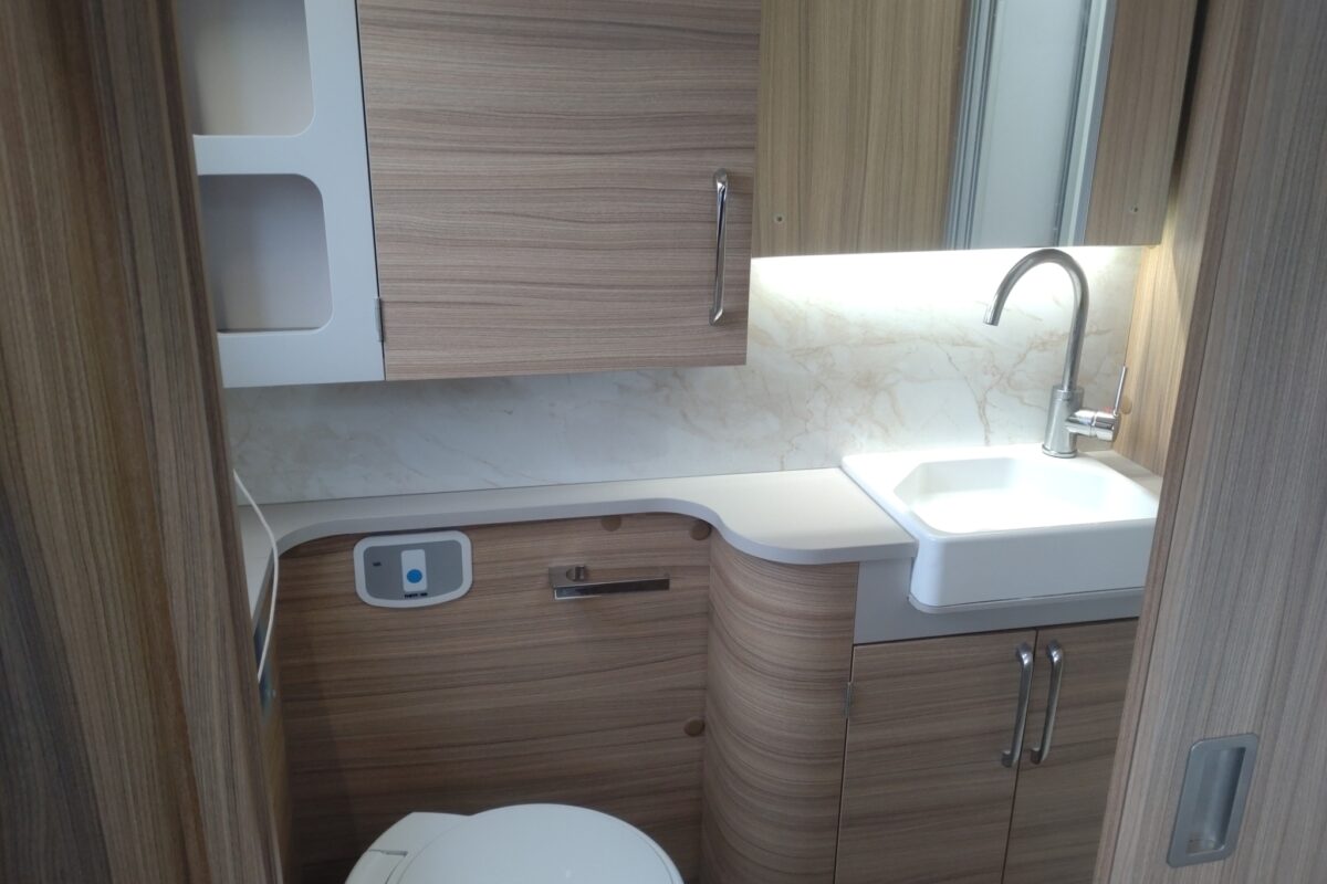 2023 Bailey Unicorn Vigo interior