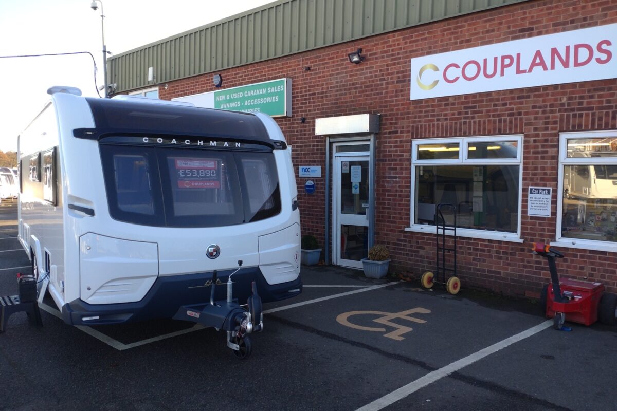 2026 Coachman Lusso 2 exterior