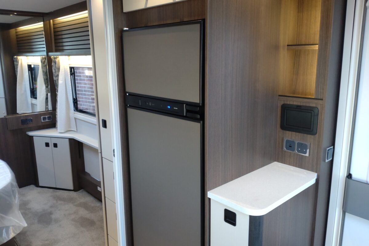 2026 Coachman Lusso 2 interior