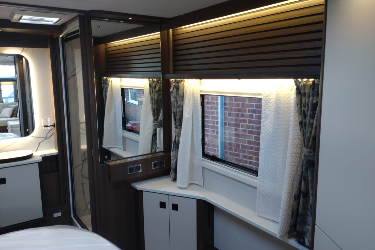 2026 Coachman Lusso 2 interior