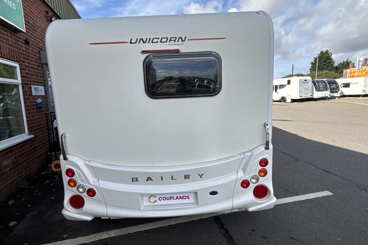 2015 Bailey Unicorn Valencia rear view