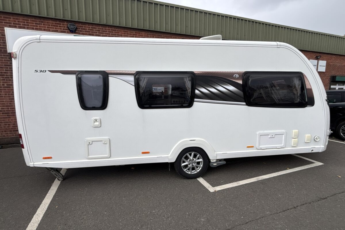 2018 Swift Elegance 530 offside