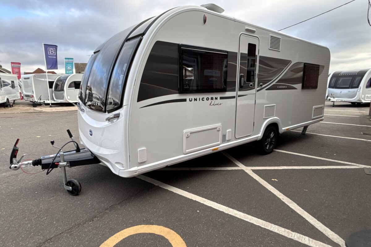 2026 Bailey Unicorn Deluxe Cabrera Side