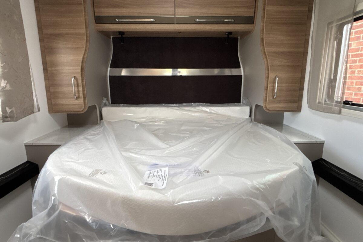 2026 Bailey Unicorn Deluxe Cabrera Interior