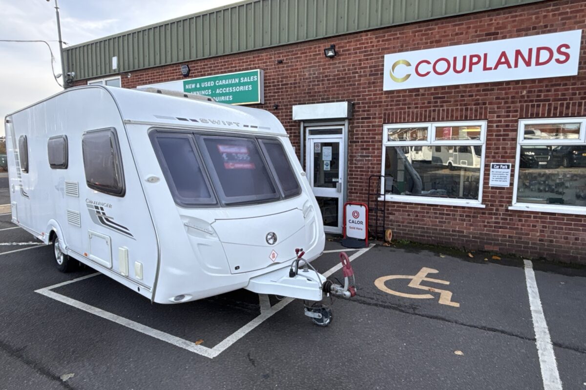 2009 Swift Challenger 540 Offside front