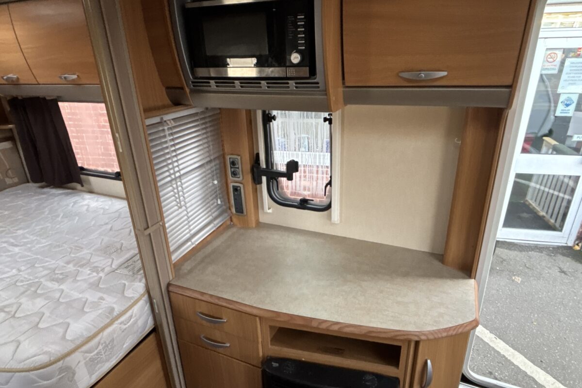 2009 Swift Challenger 540 dresser