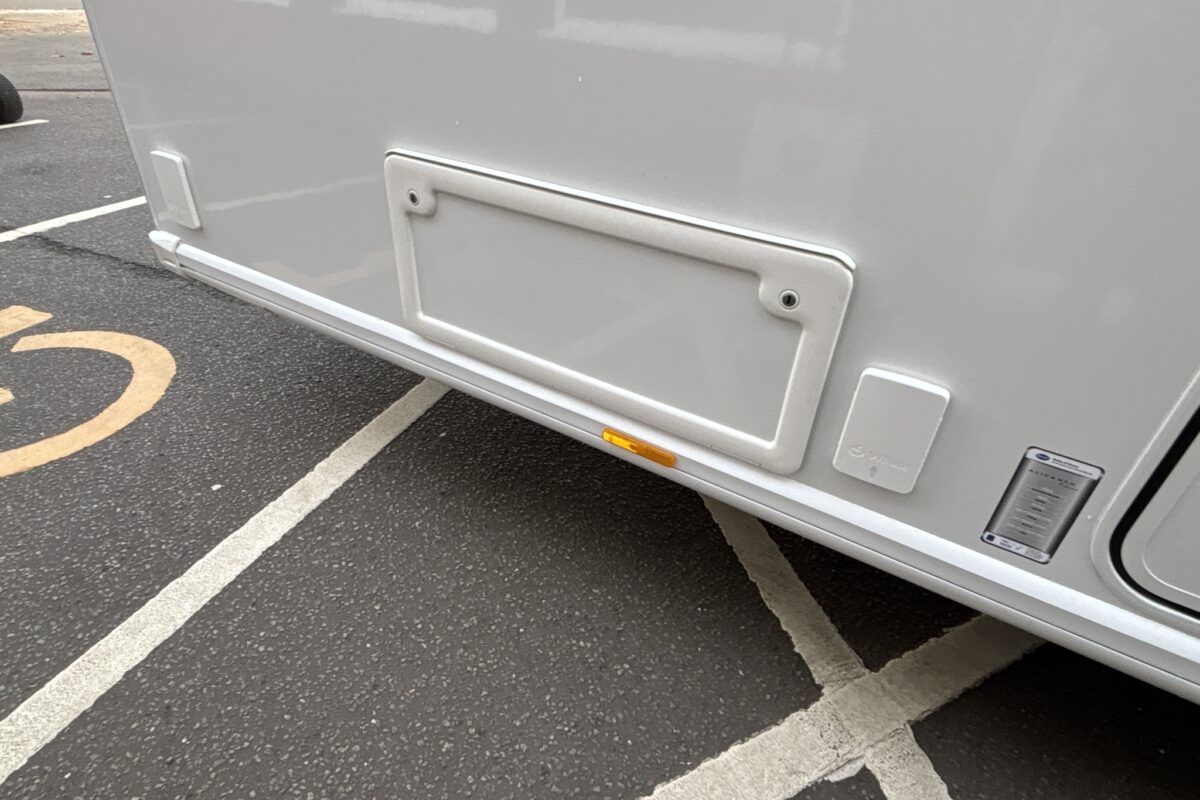 2026 Bailey Alicanto Grande Deluxe Evora Locker