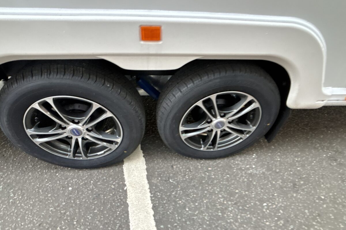 2026 Bailey Alicanto Grande Deluxe Evora Wheels