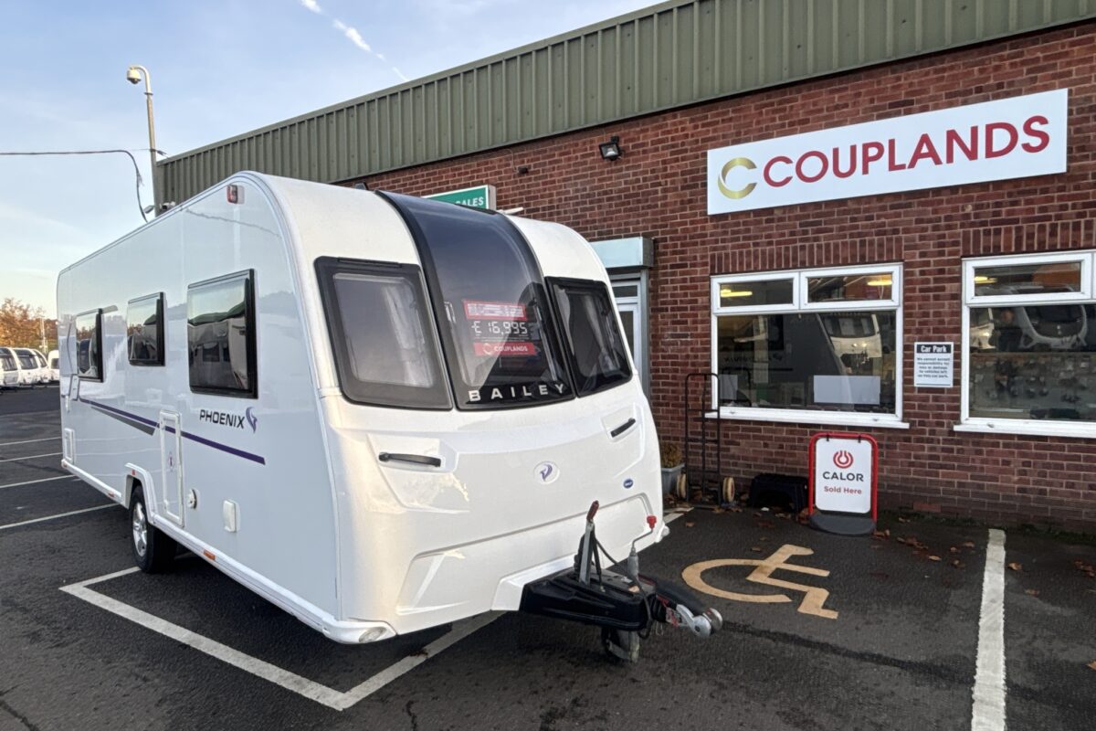 2020 Bailey Phoenix 644 front offside