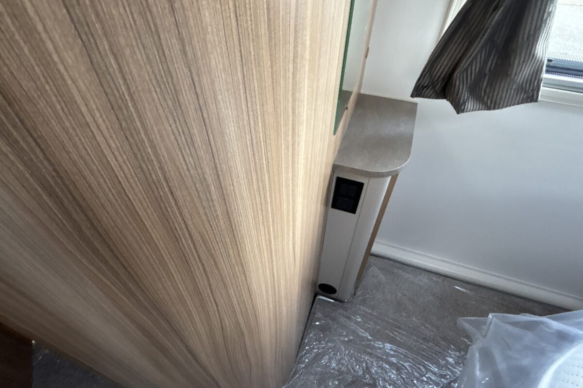 2025 Bailey Pegasus GT75 Portofino dresser