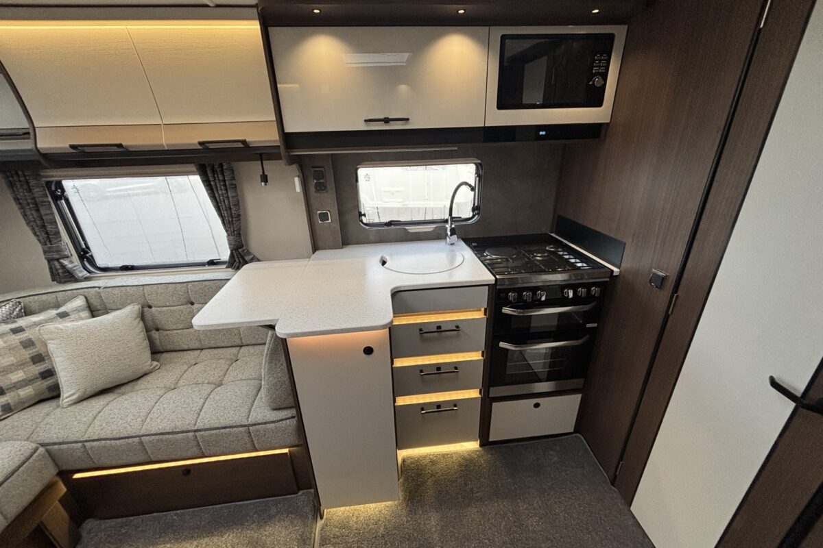 Coachman Laser Xtra 845 Interior