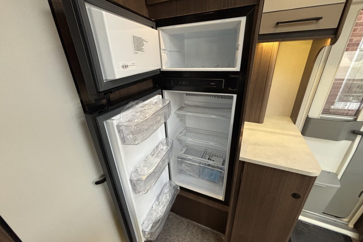 Coachman Laser Xtra 845 Interior