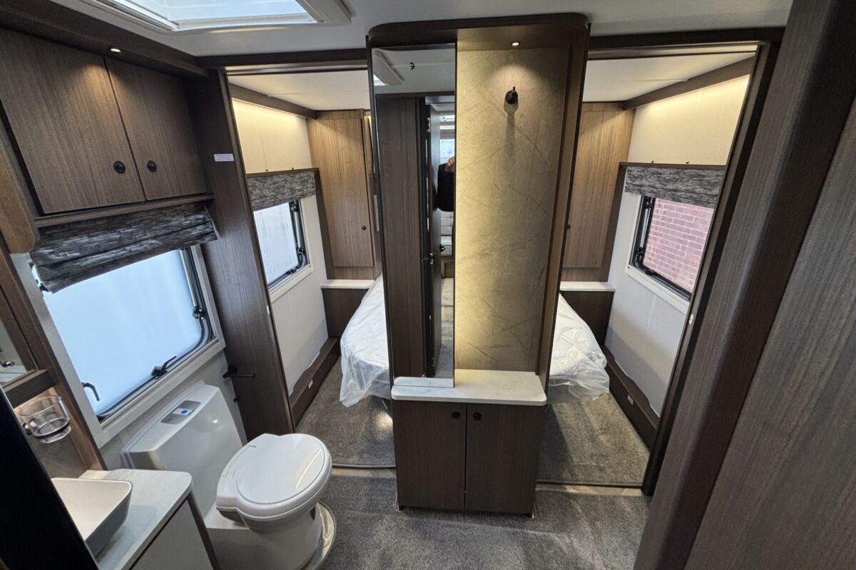 Coachman Laser Xtra 845 Interior