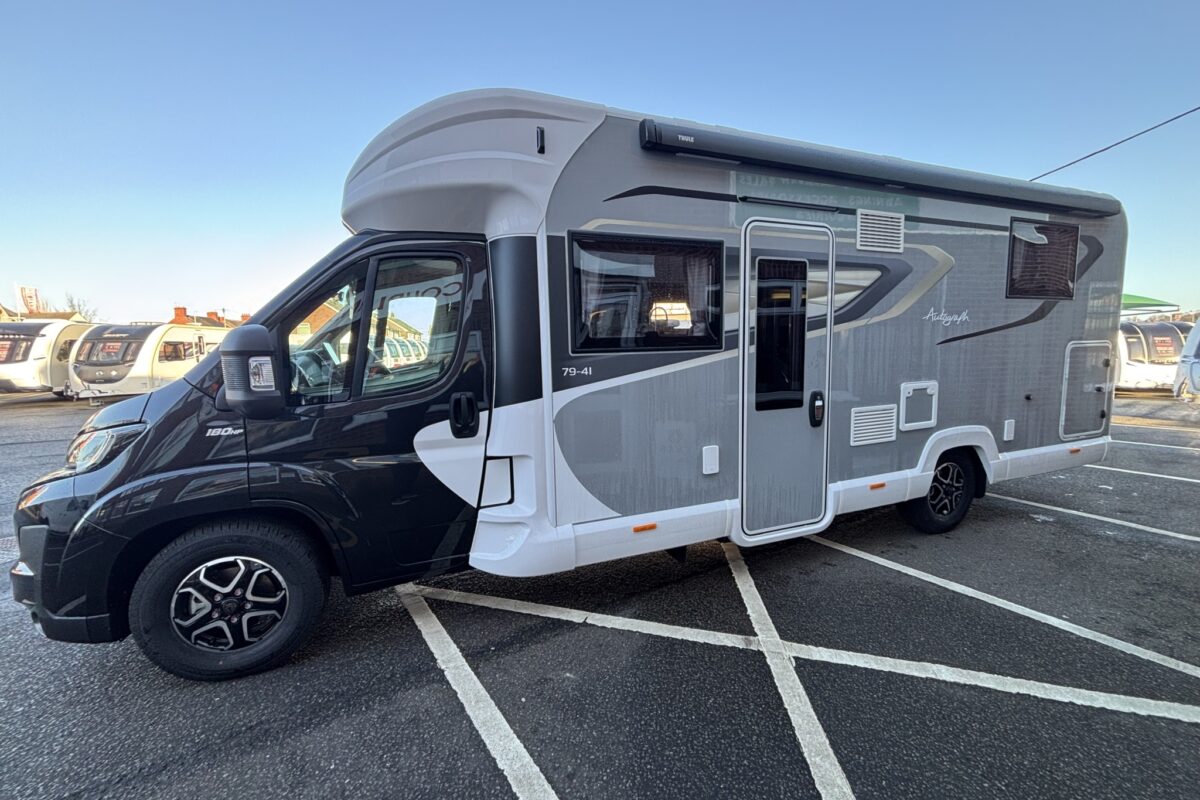 New Bailey Autograph 79-4i 2026 nearside