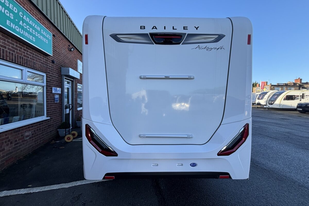 New Bailey Autograph 79-4i 2026 rear