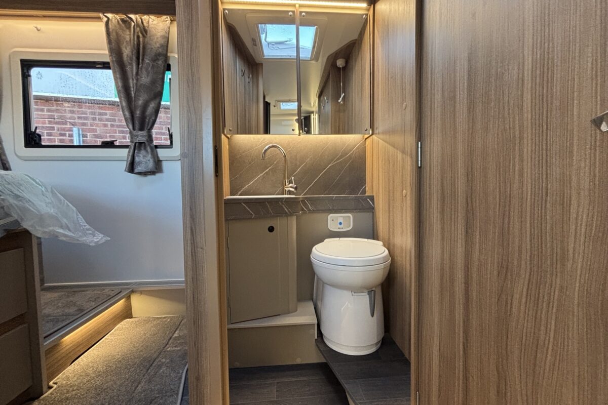 New Bailey Autograph 79-4i 2026 washroom