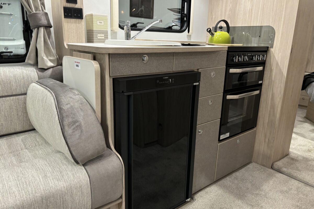 2025 Elddis Sherwood 550 kitchen