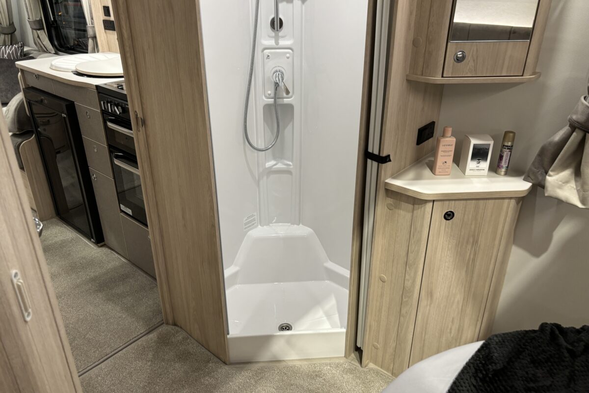 2025 Elddis Sherwood 550 shower