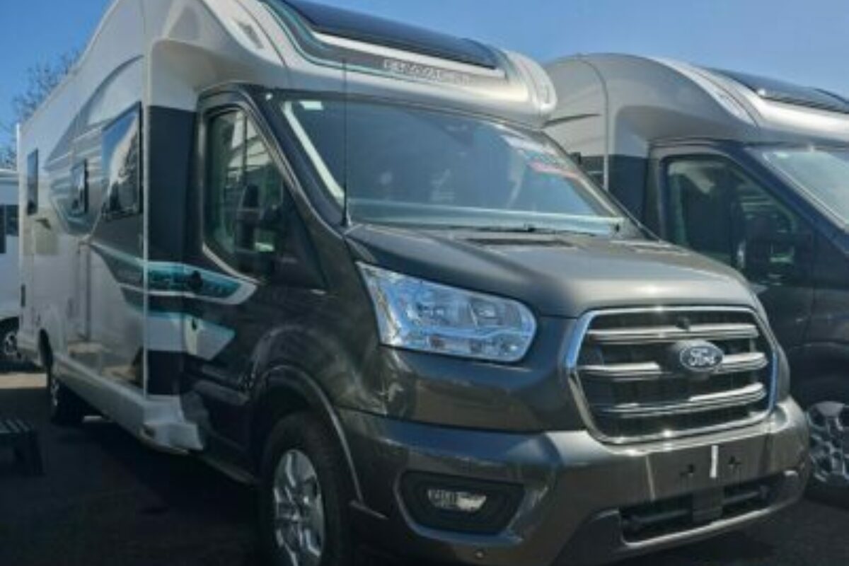 2025 SWIFT VOYAGER 594 FRONT N/S