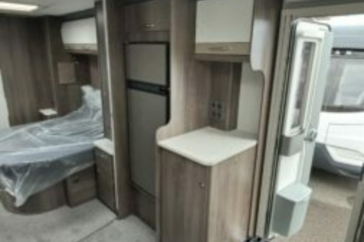 2025 Laser Xtra 875 Fridge