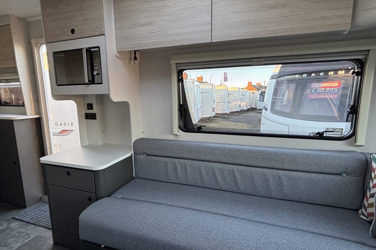 2025 Elddis Xplore XC Duo dresser