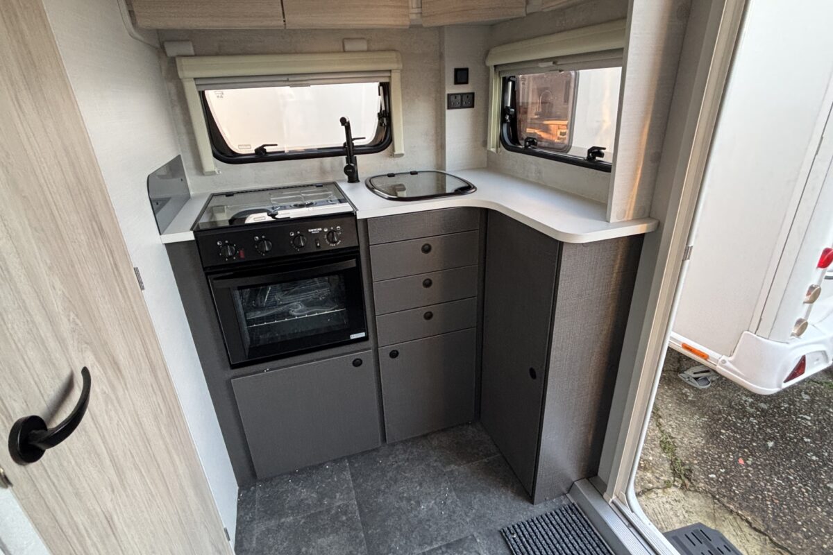 2025 Elddis Xplore XC Duo kitchen