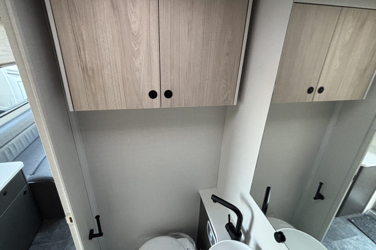 2025 Elddis Xplore XC Duo washroom locker