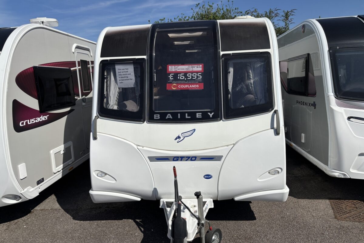 2018 Bailey Pegasus GT70 Brindisi front