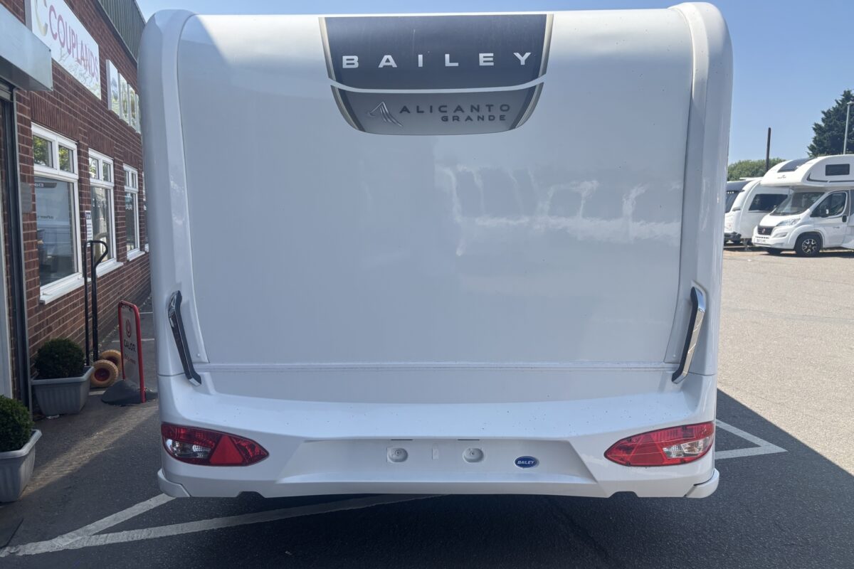 2024 Bailey Alicanto Grande Porto rear panel
