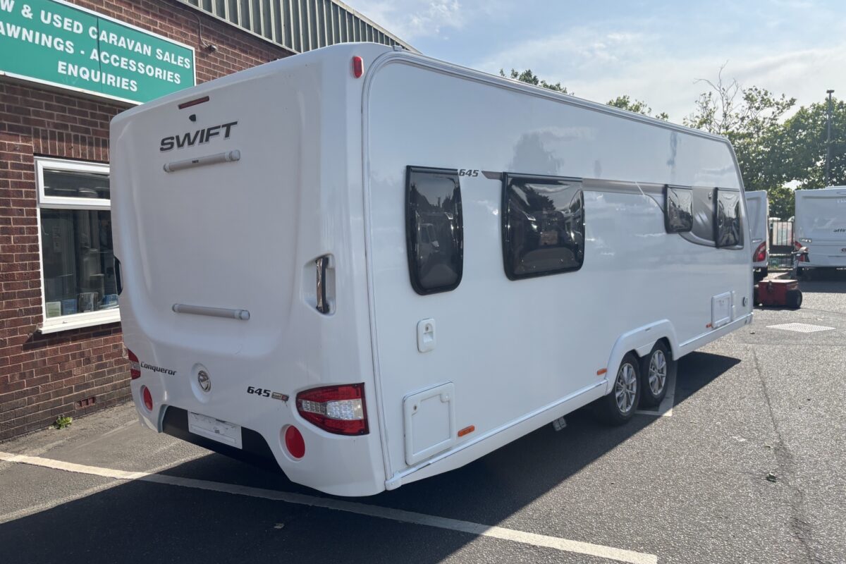 2018 Swift Conqueror 645 offside rear