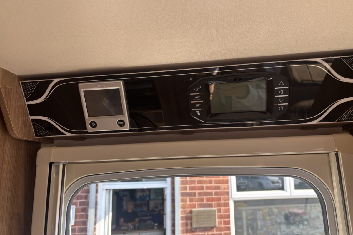 2018 Swift Conqueror 645 Swift Command