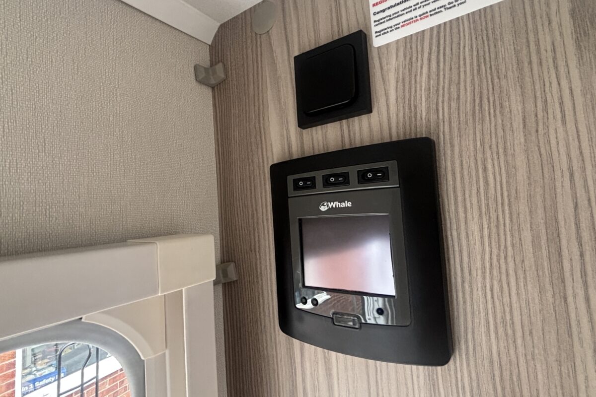 2022 Elddis Sherwood 550 control panel