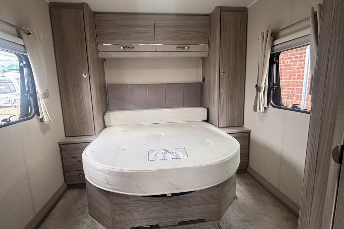 2022 Elddis Sherwood 550 bedroom view