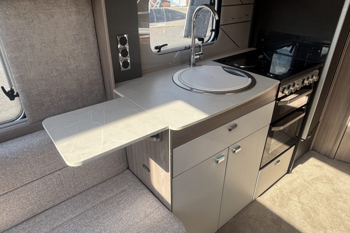2023 Swift Elite 480 Kitchen