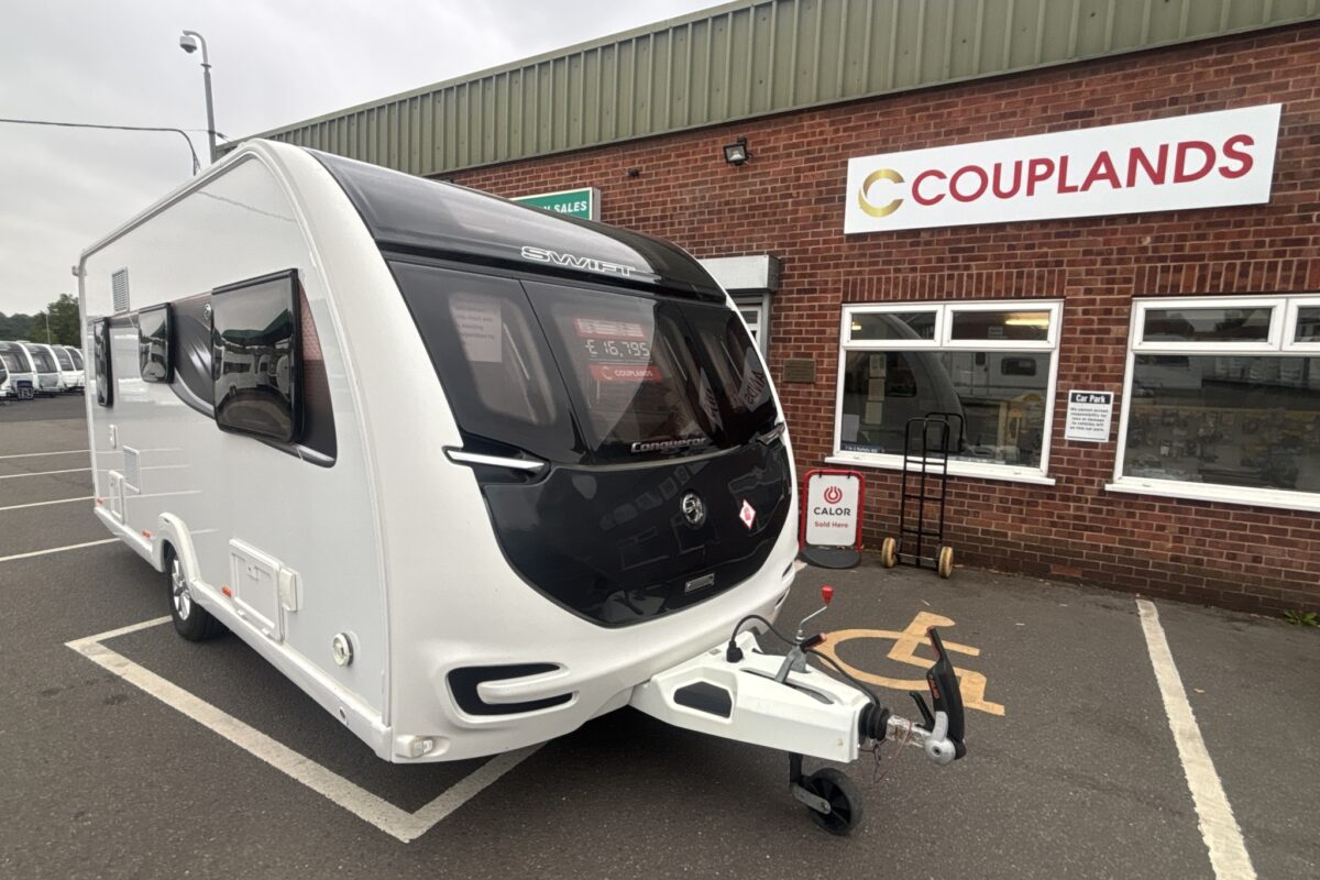 2018 swift conqueror 480 Offside