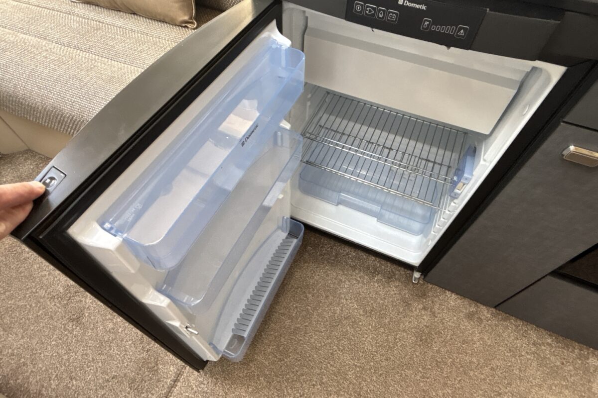 2016 Sterling Eccles 580 Fridge