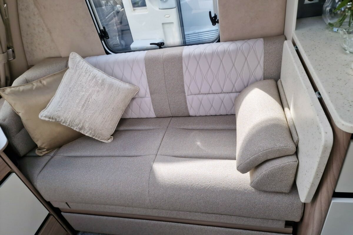 2025 BESSACARR 835 SEAT