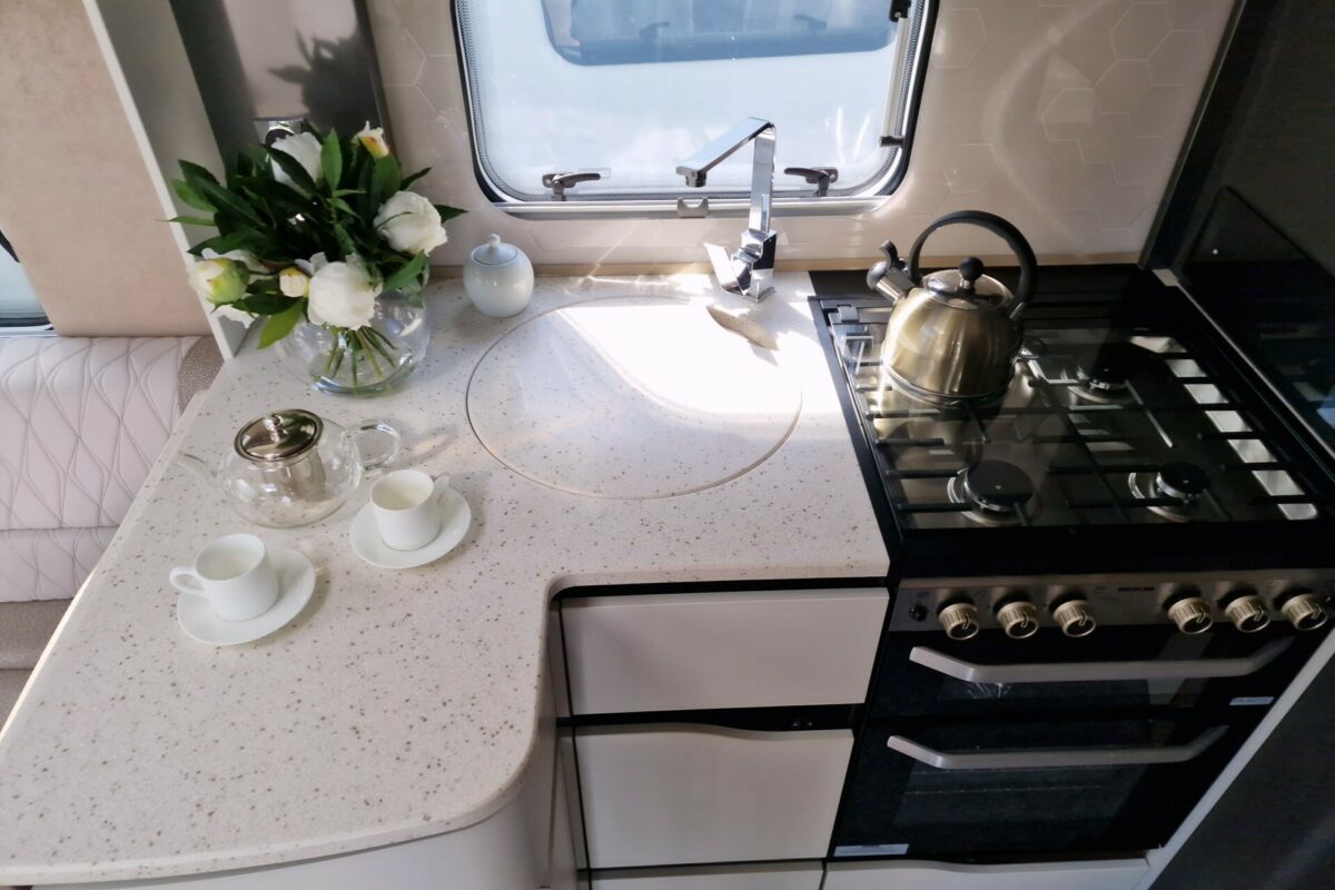 2025 BESSACARR 835 KITCHEN