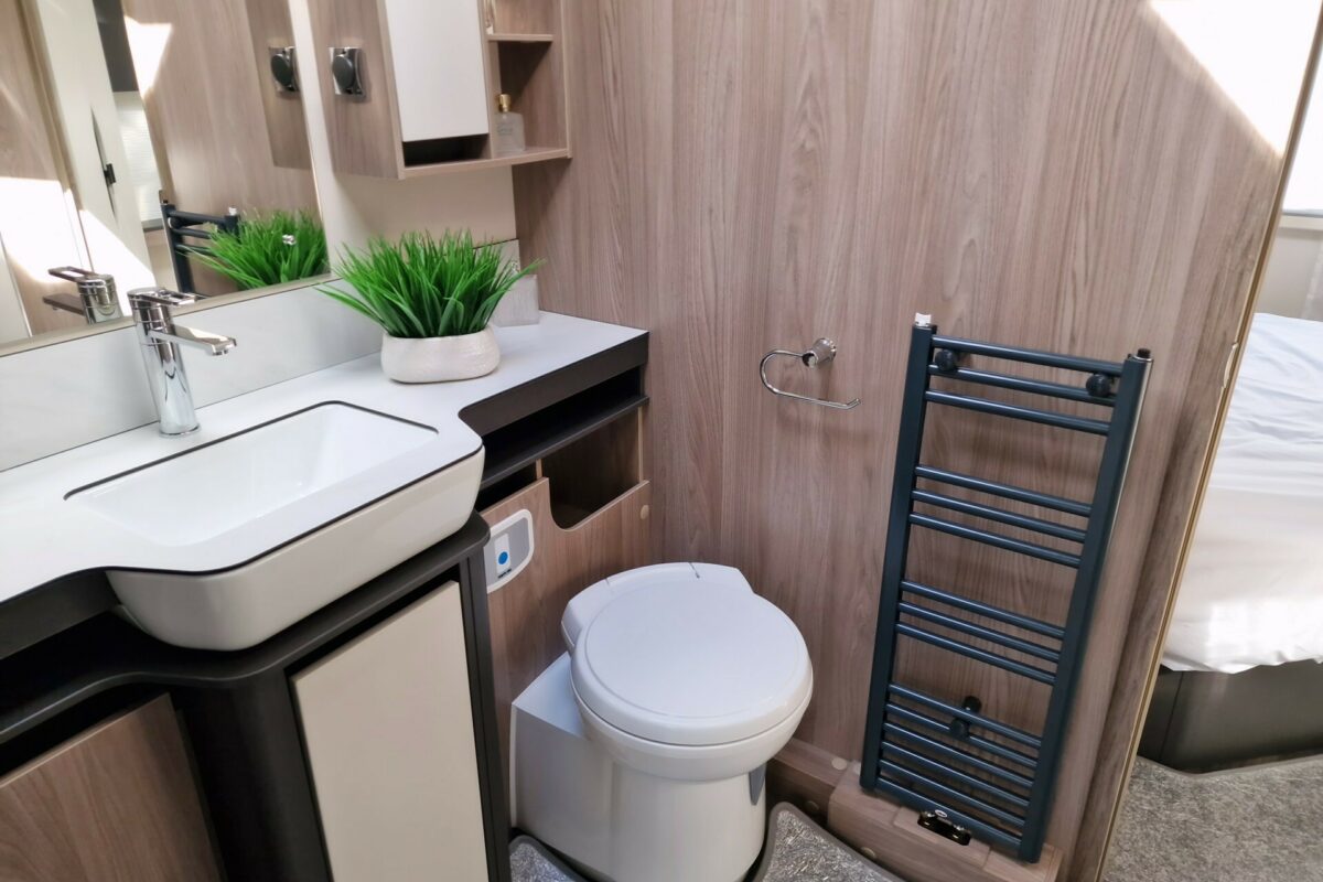 2025 BESSACARR 835 W/C