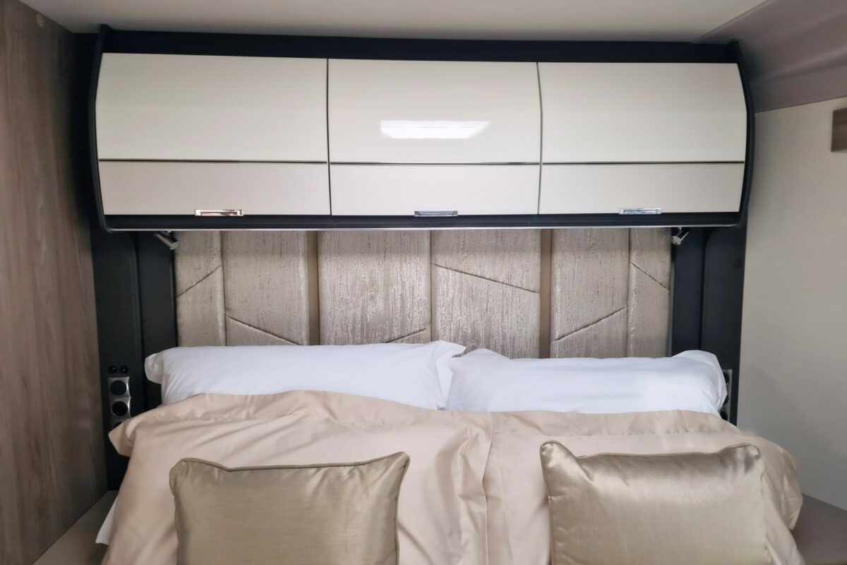 2025 BESSACARR 835 BEDROOM