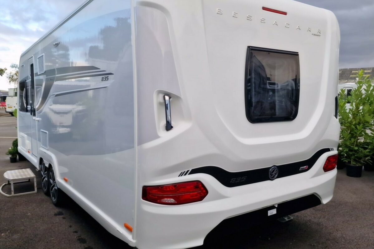 2025 BESSACARR 835 REAR N/S
