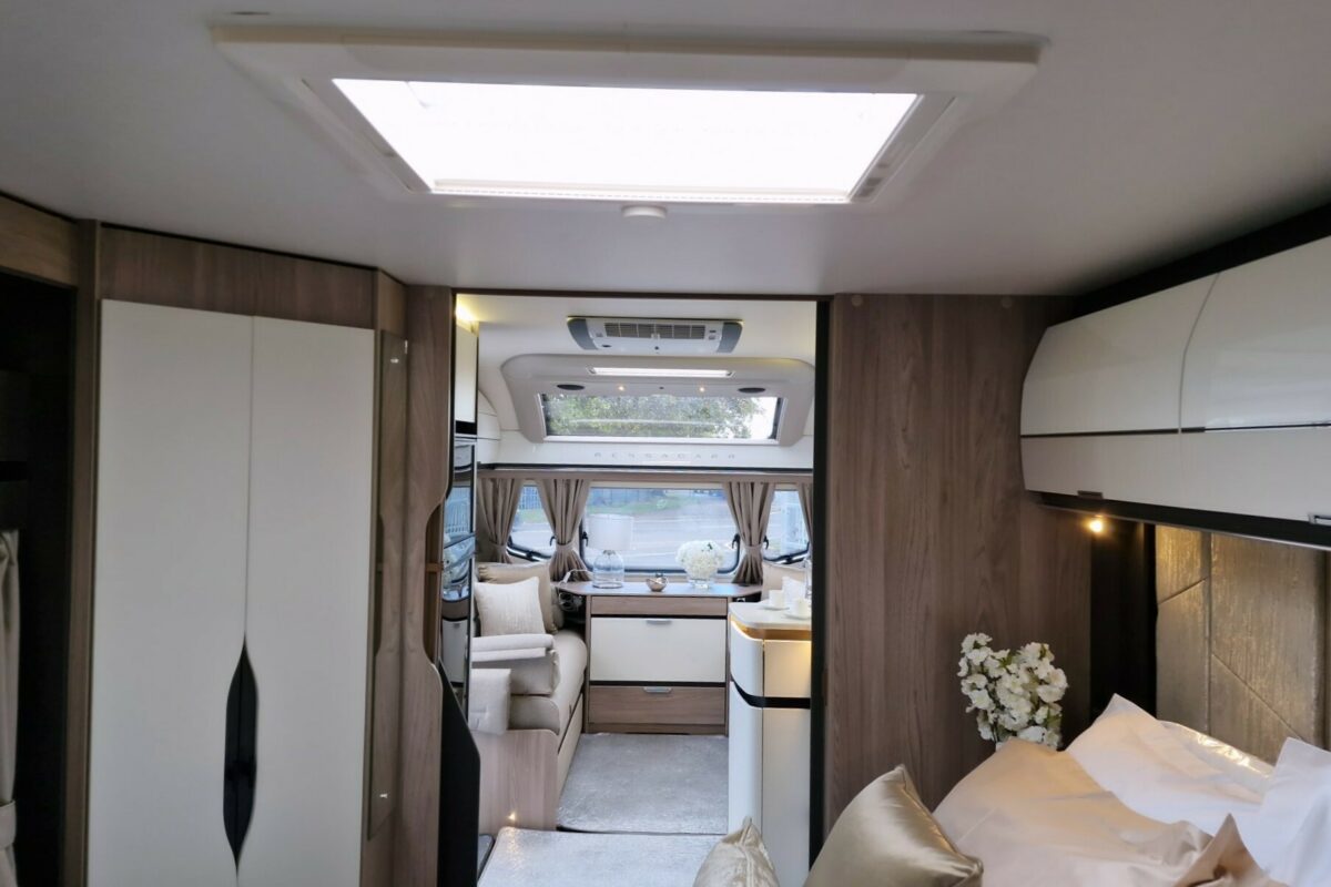 2025 BESSACARR 845 VIEW